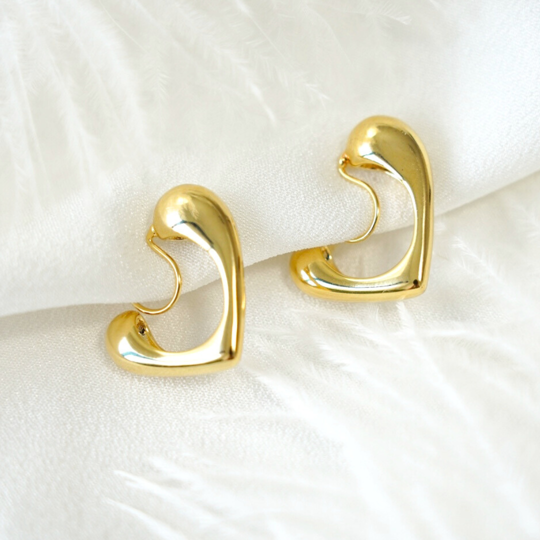 Minimalist Chunky Gold Love Heart Clip On Earrings