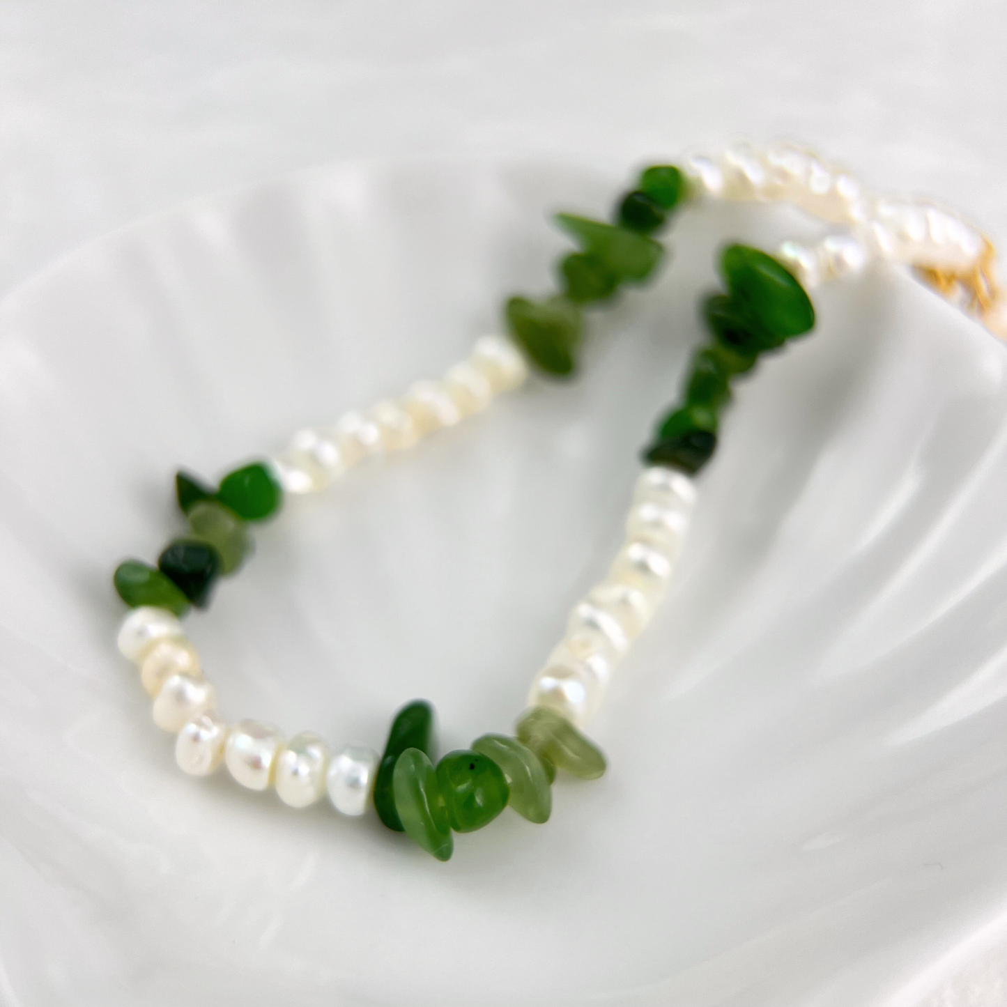 Natural white Pearl & Green Jade Bracelet