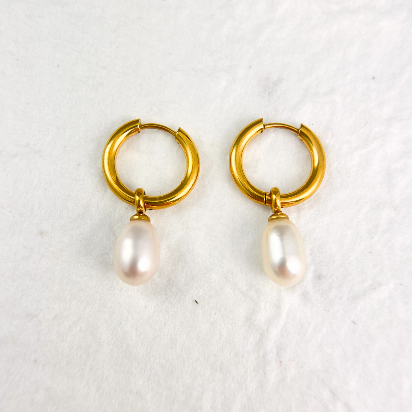 Teardrop Baroque Pearl Huggies Earrings