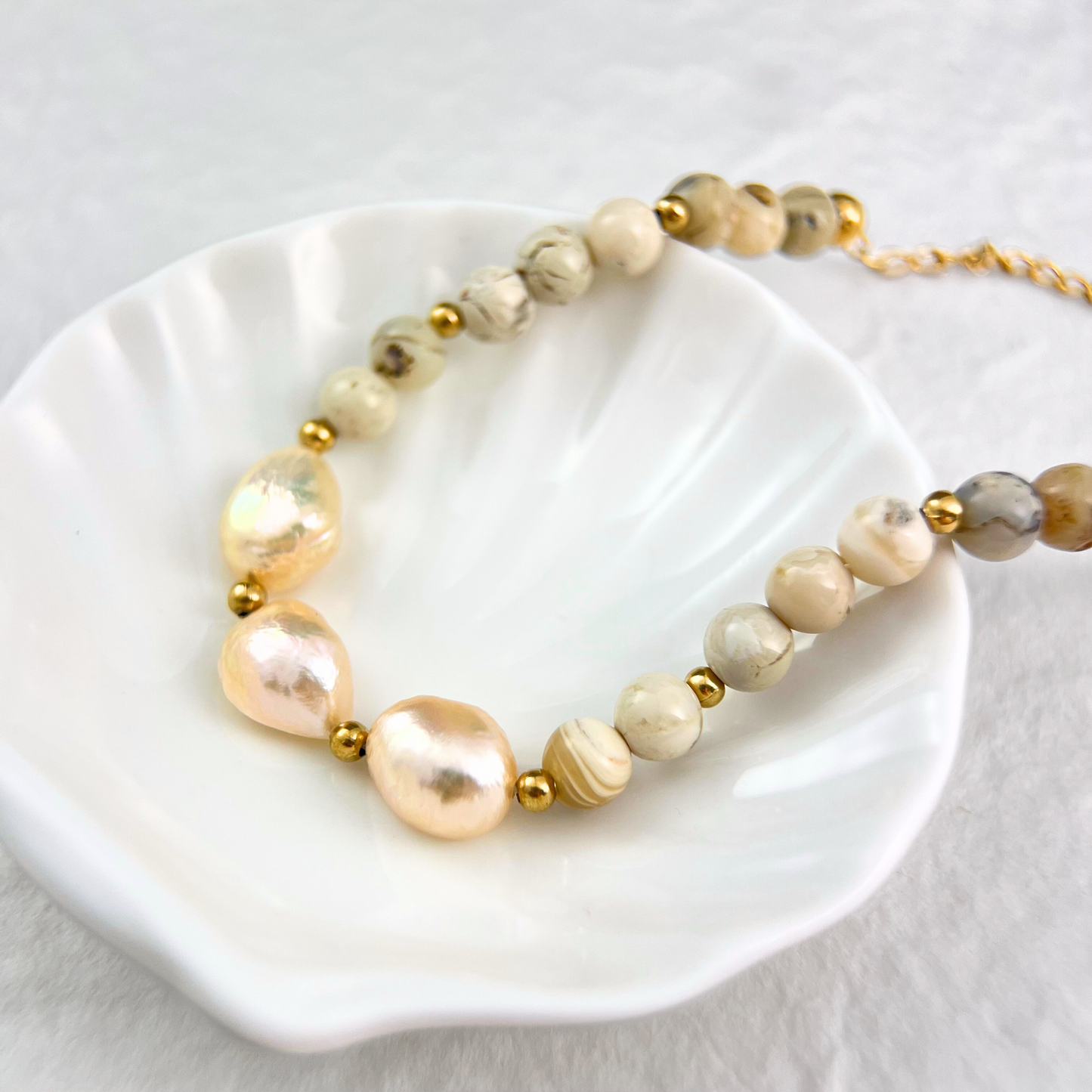 Natural Gold Pearl & Cream Agate Bracelet