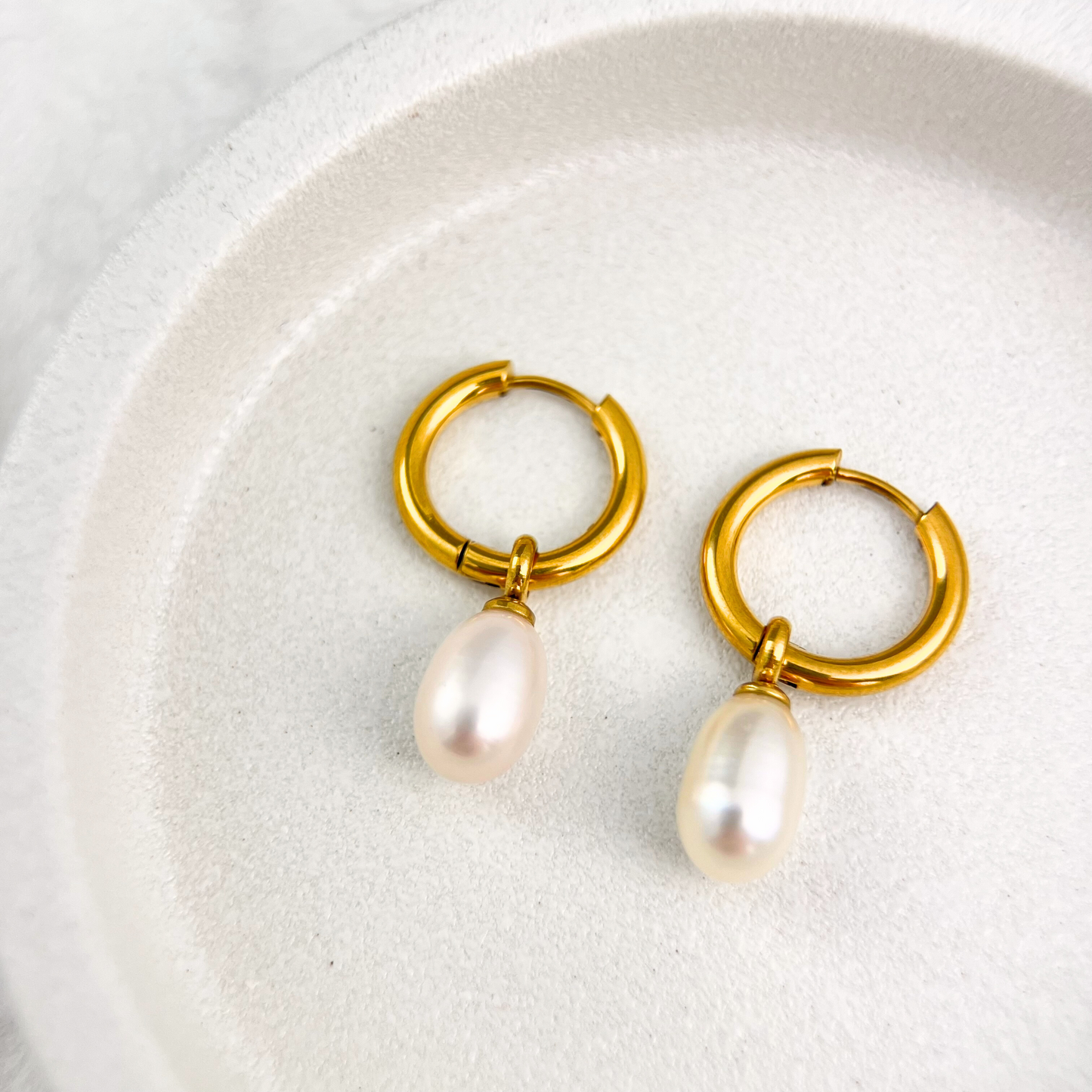 Teardrop Baroque Pearl Huggies Earrings