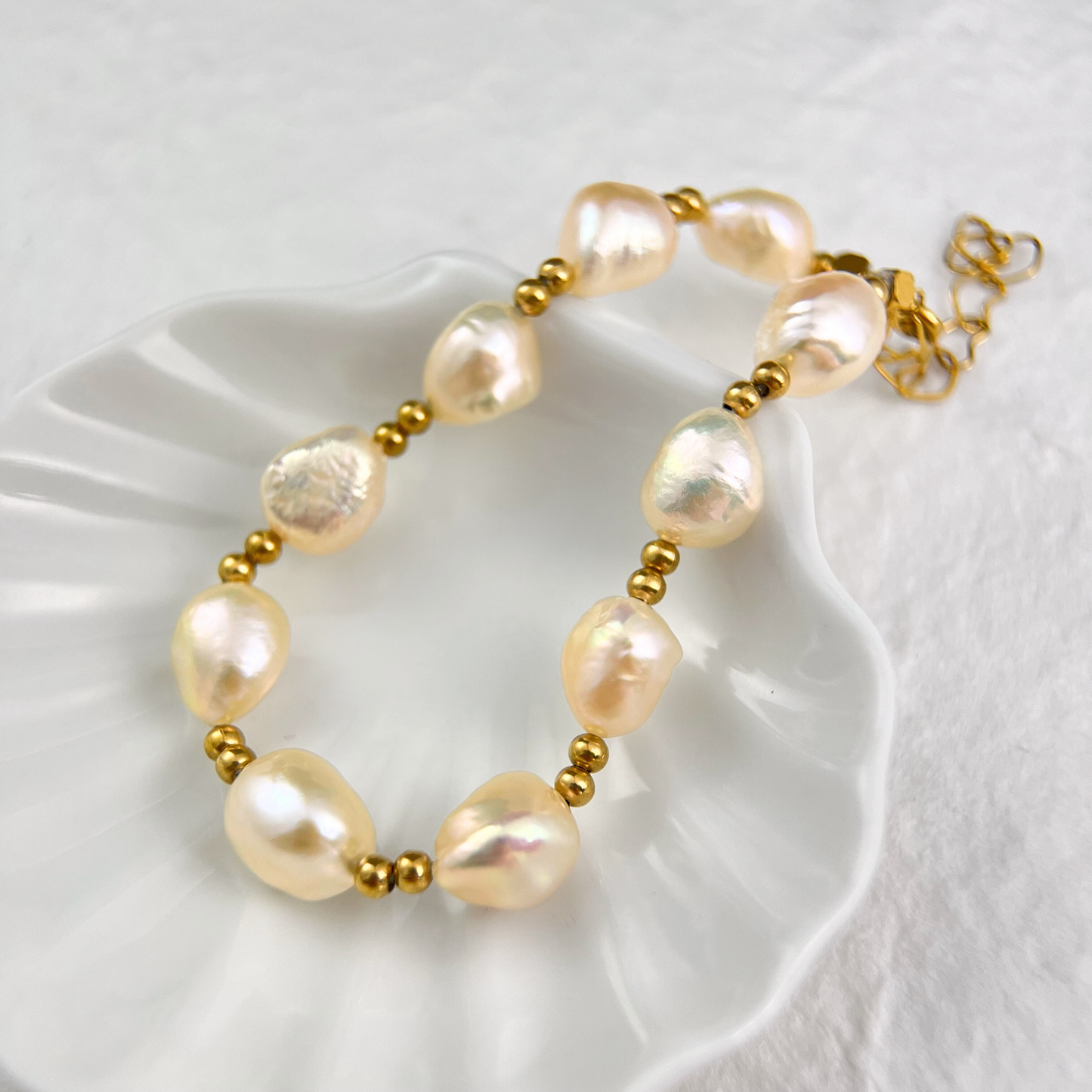 Natural Gold Pearl Bracelet